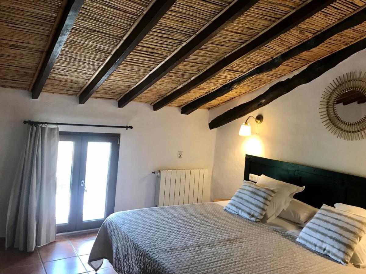 Al-Qandil Guest House Margarida Bagian luar foto