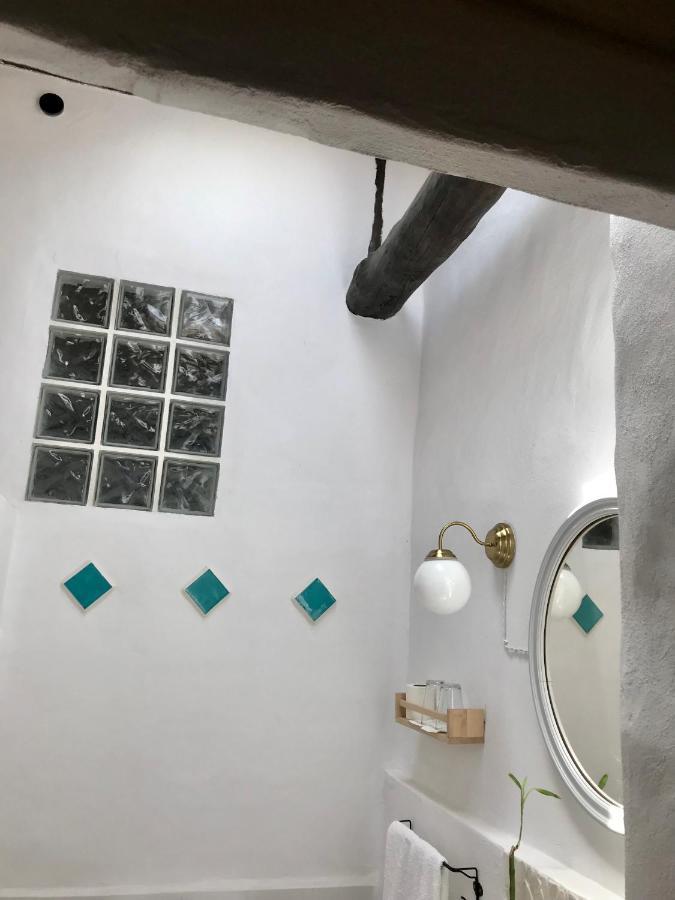 Al-Qandil Guest House Margarida Bagian luar foto