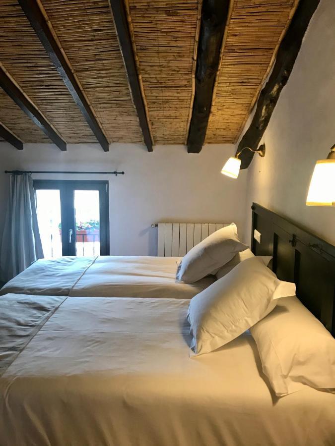 Al-Qandil Guest House Margarida Bagian luar foto