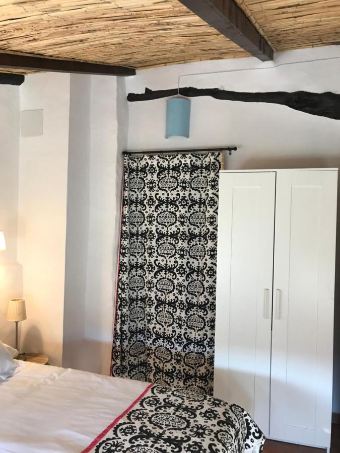 Al-Qandil Guest House Margarida Bagian luar foto